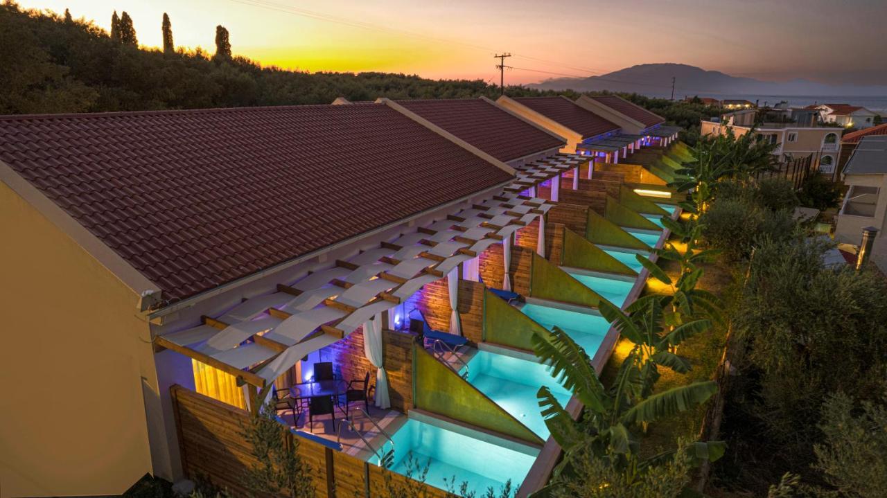 Kozanos Suites With Private Pool Αμμούδι Εξωτερικό φωτογραφία