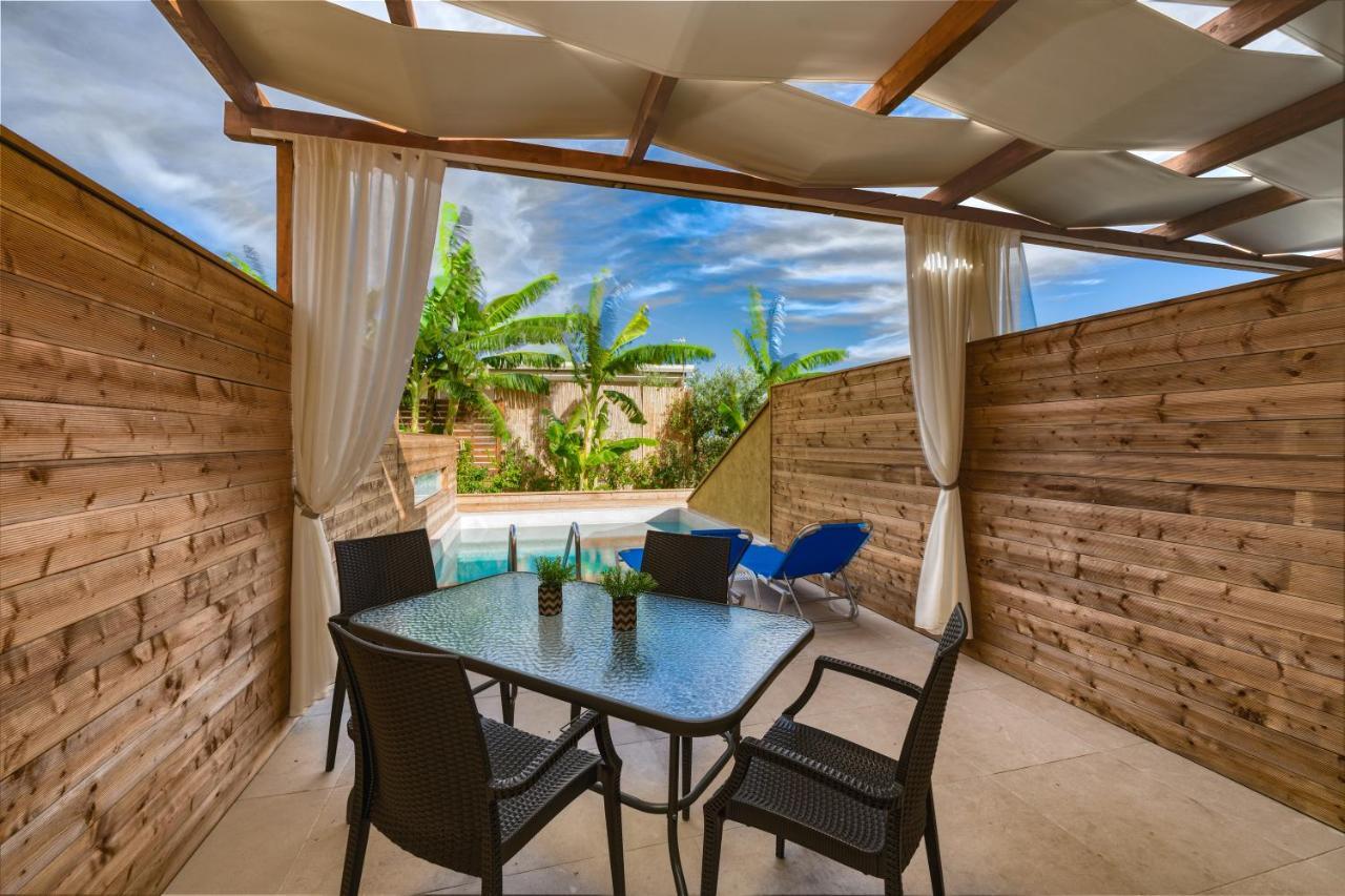 Kozanos Suites With Private Pool Αμμούδι Εξωτερικό φωτογραφία