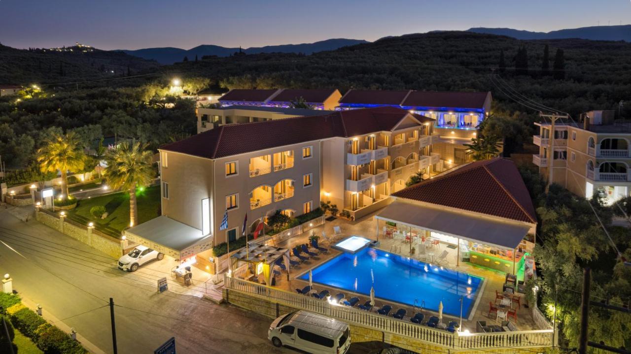 Kozanos Suites With Private Pool Αμμούδι Εξωτερικό φωτογραφία