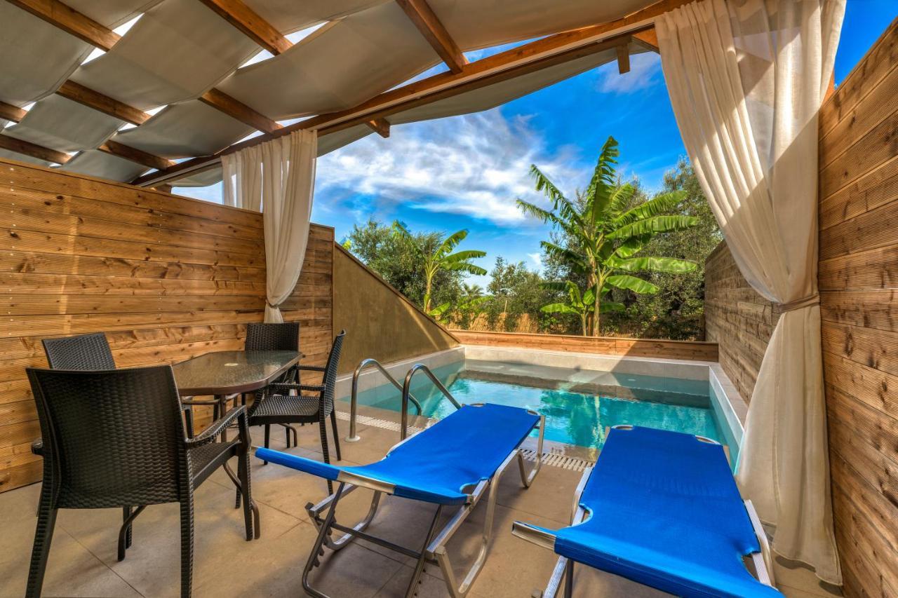 Kozanos Suites With Private Pool Αμμούδι Εξωτερικό φωτογραφία